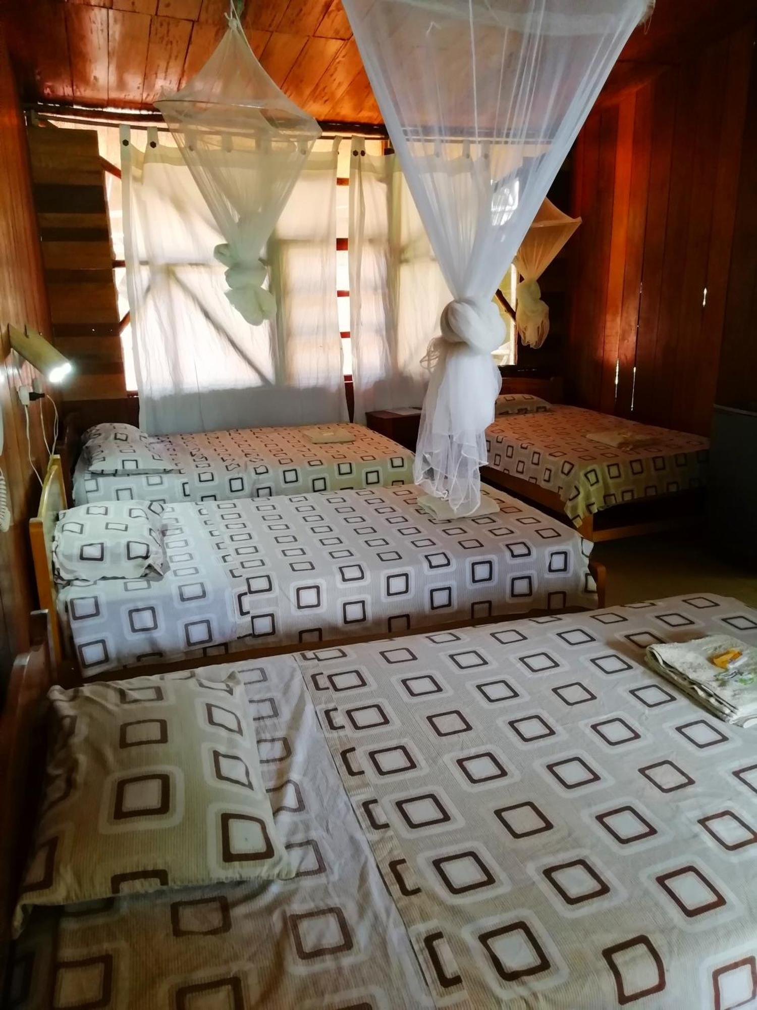 Madera Labrada Lodge Ecologico تارابوتو المظهر الخارجي الصورة